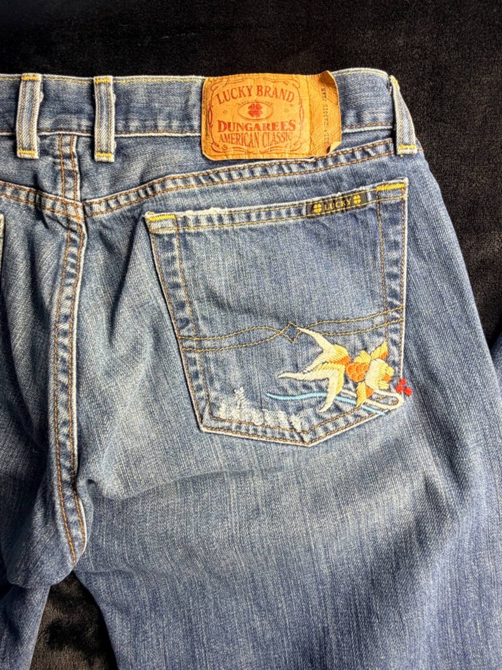 Lucky Brand Embroidered Floral Flare Jeans - Size 12/31 EUC - Picture 13 of 14